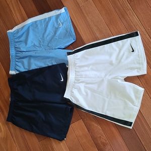 Nike size youth L shorts
